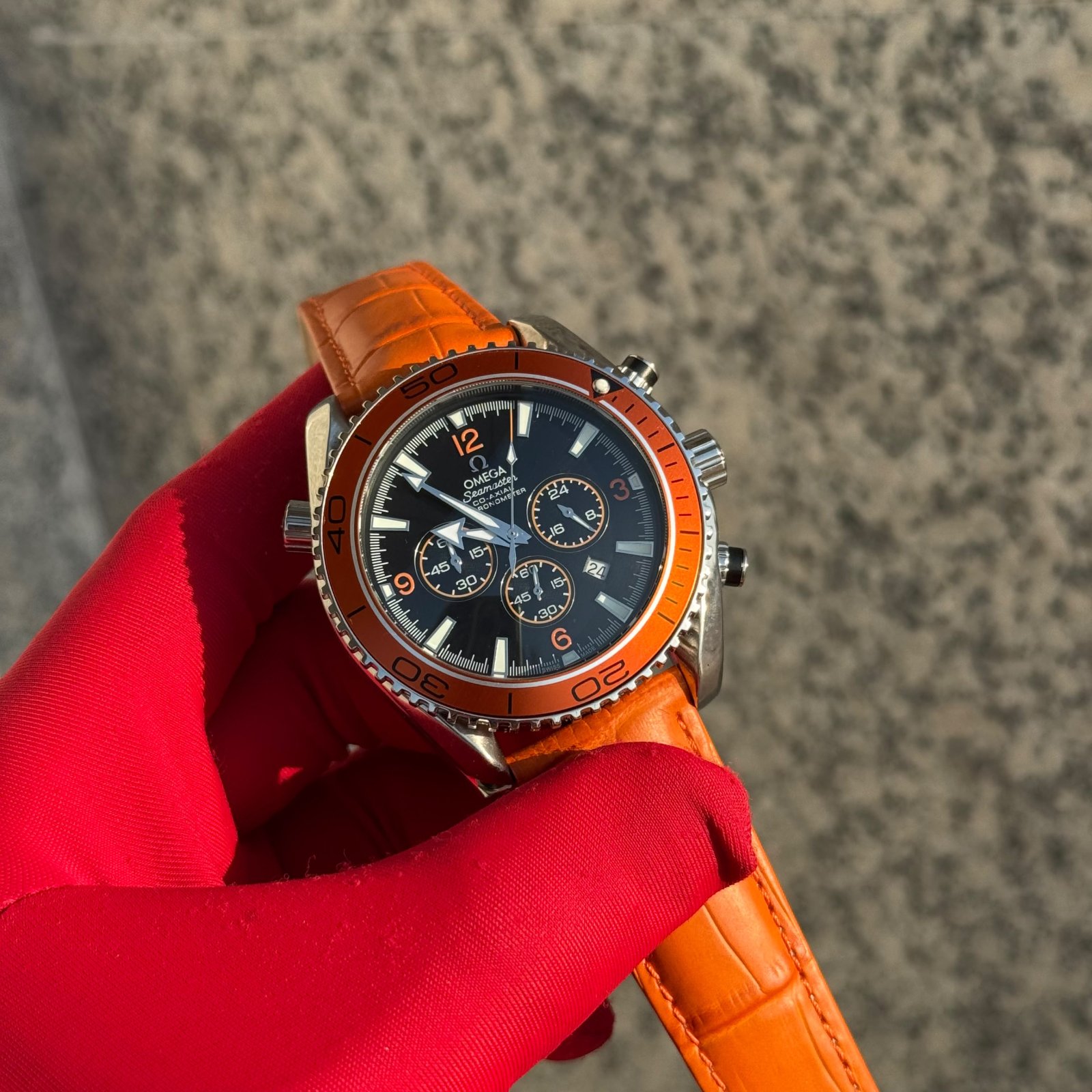 OMEGA  Omega Seamaster Planet Ocean 600M
