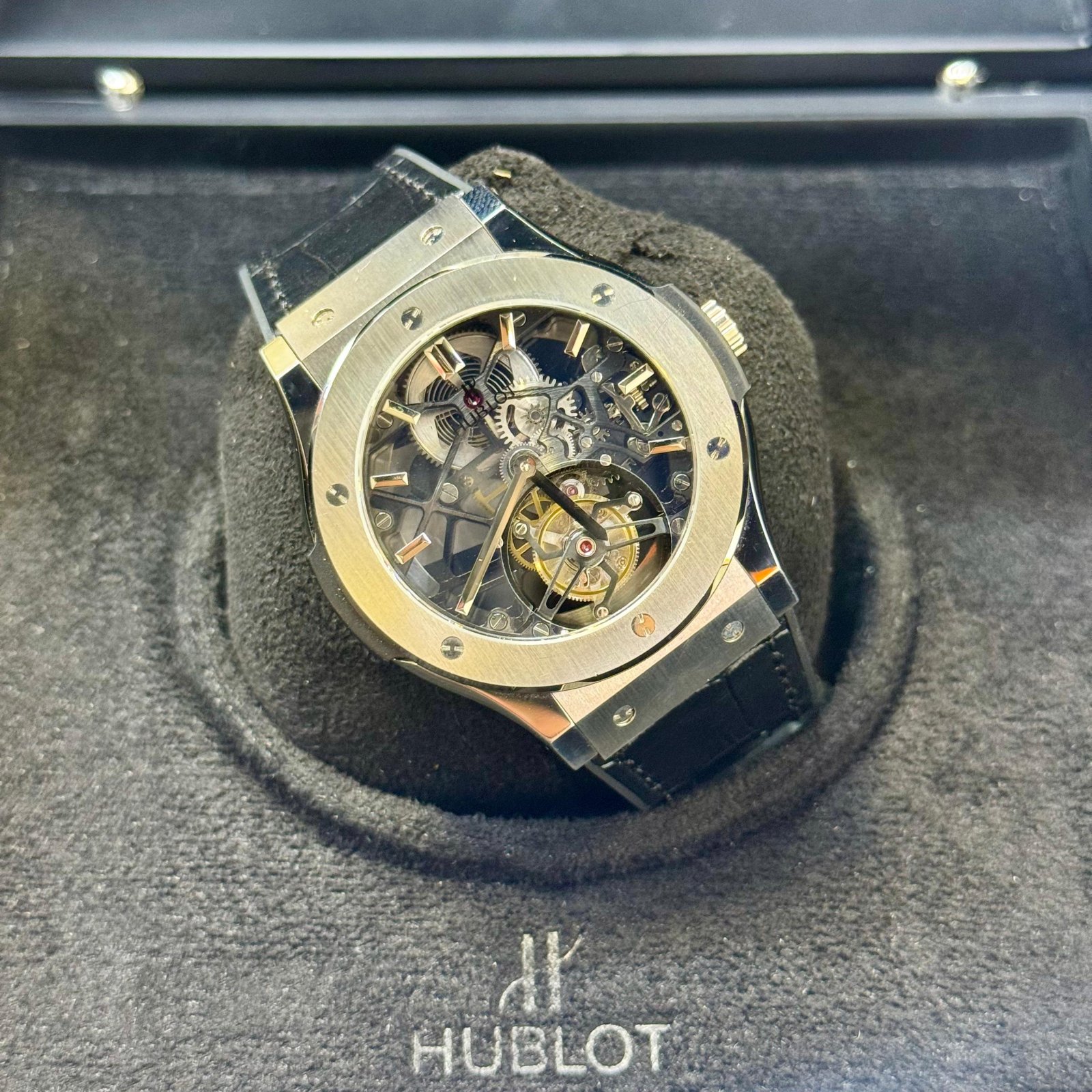 HUBLOT Hublot