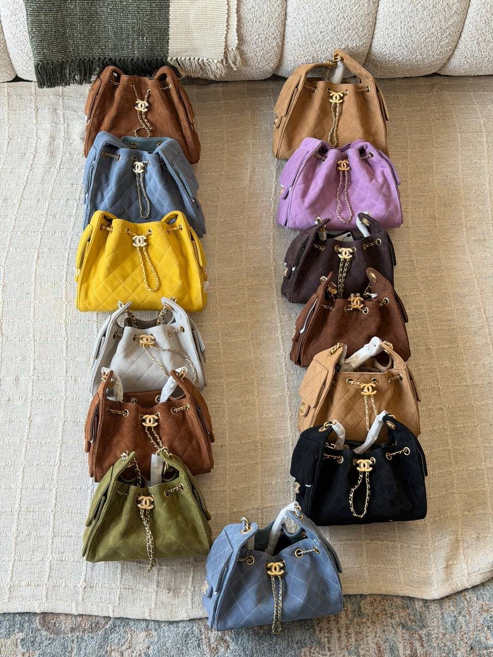 WOMEN  BAG Chanel 25 Handbag.VIP Quality Super Master