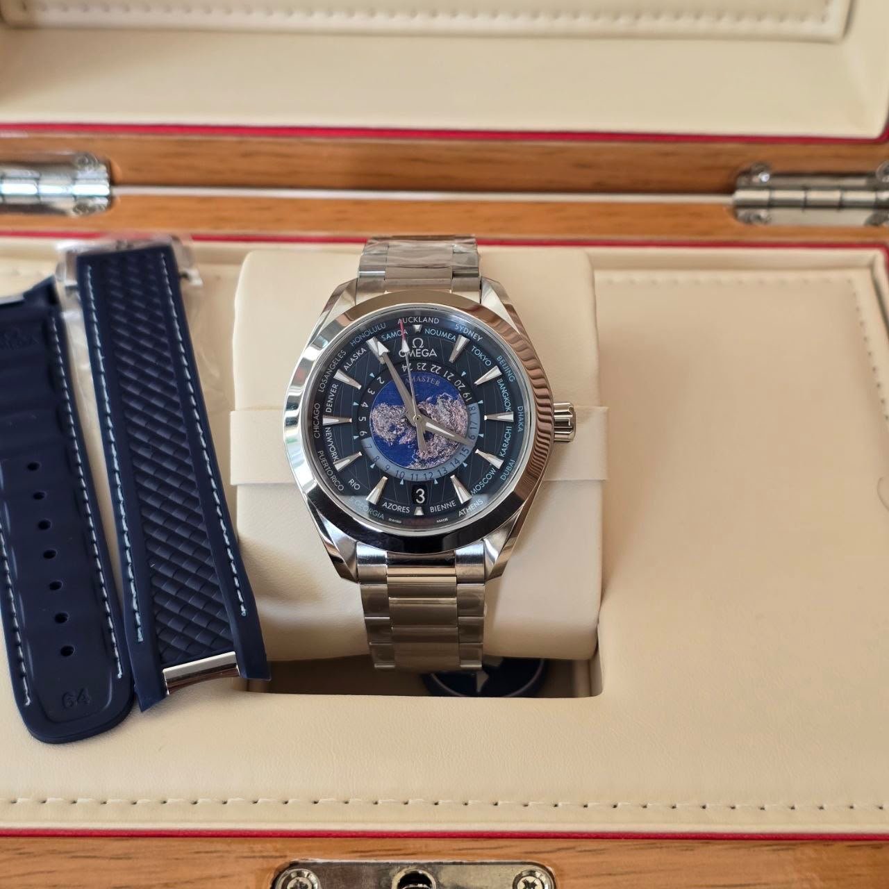 OMEGA Omega Seamaster Aqua Terra 150M