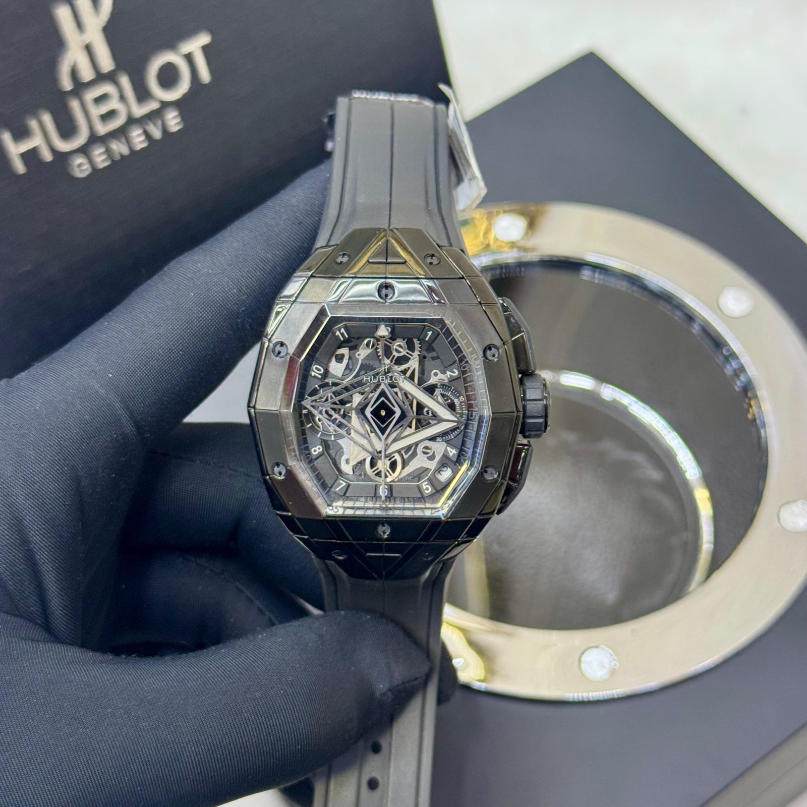 HUBLOT Hublot