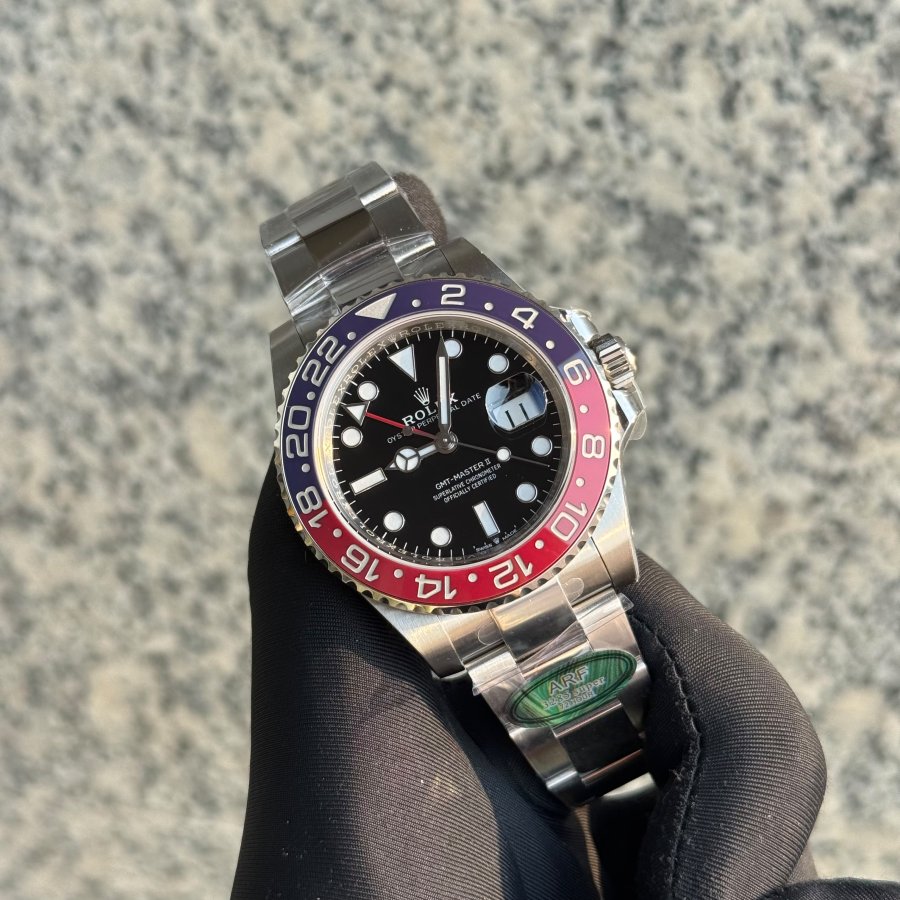ROLEX GMT-MASTER-|| RED
